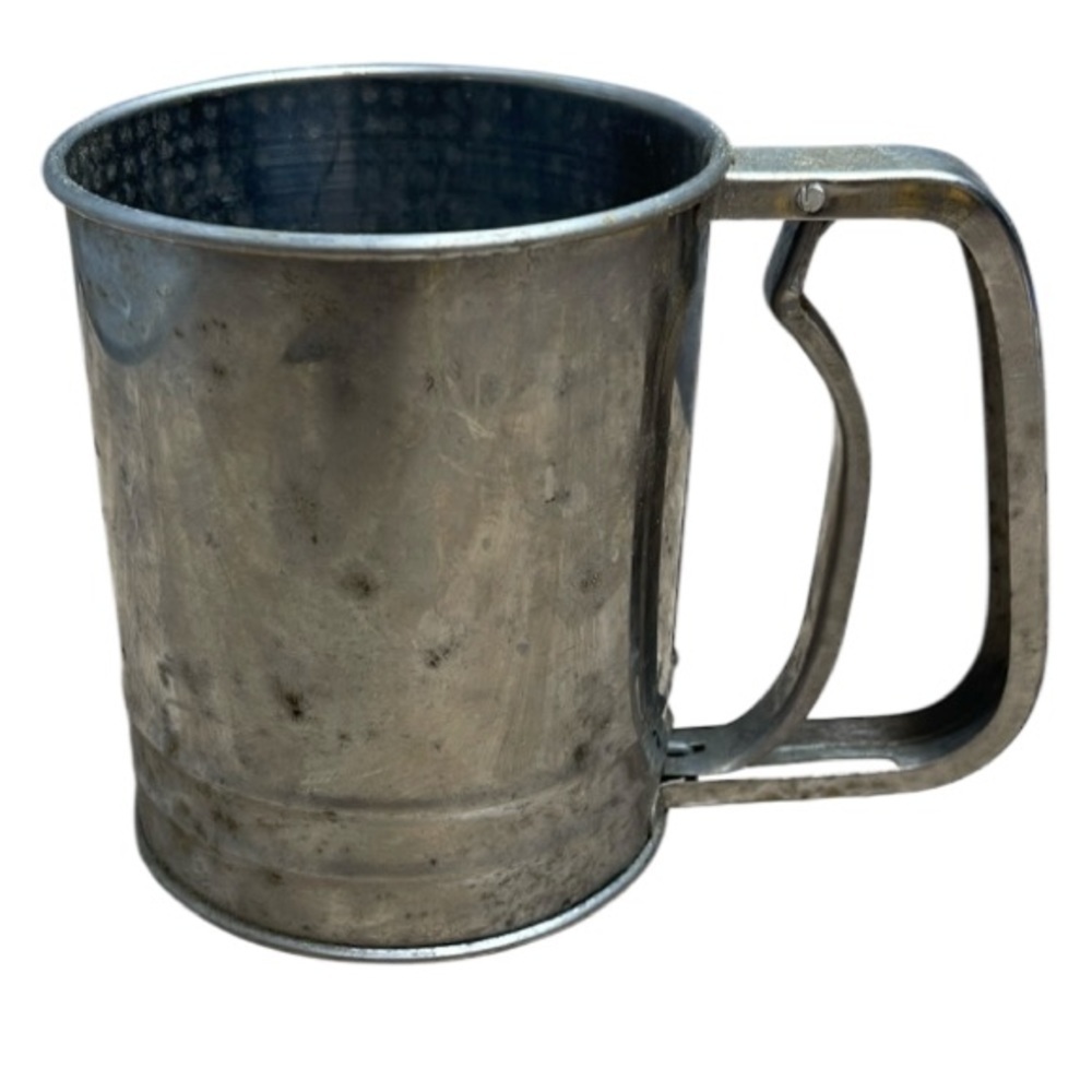 VINTAGE Flour Sifter Metal 2 Cup